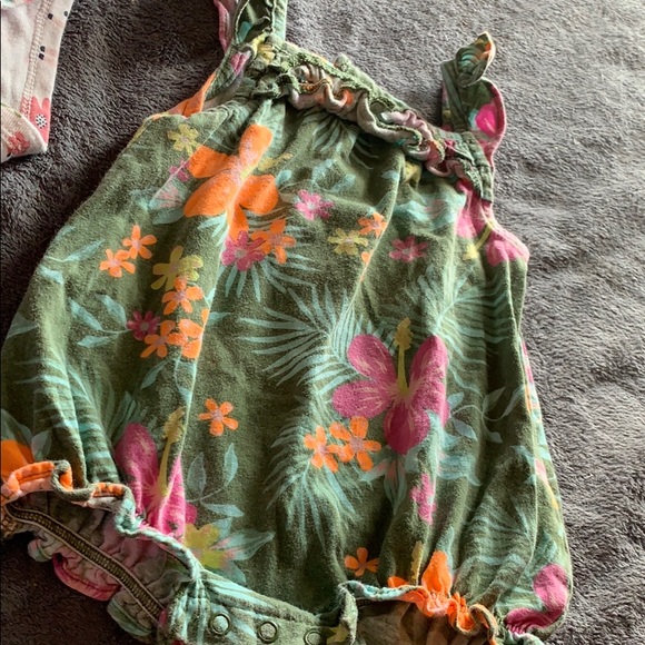 girl’s tank-onesie / bodysuit - Picture 3 of 6